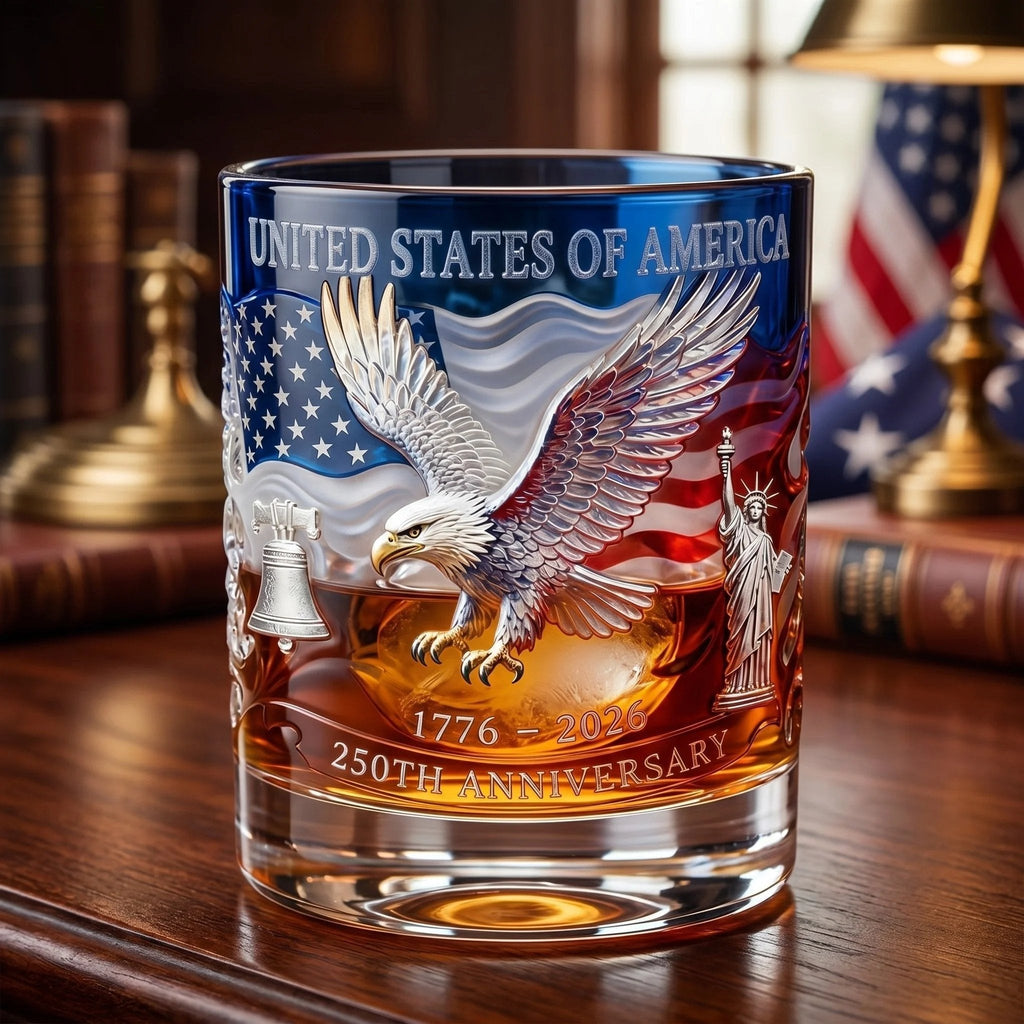 🦅🦅Hawk Whiskey Bottle -250th Anniversary Commemorative Bottle